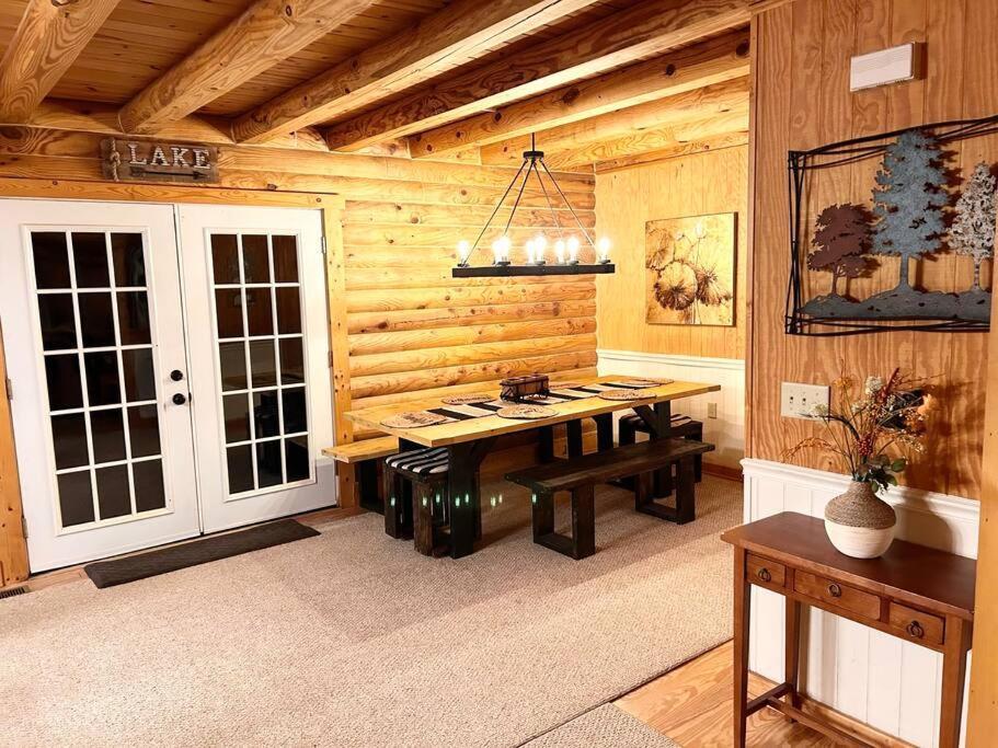 One Of A Kind Rustic Log Cabin Near Bryce Resort - Large Game Room - Fire Pit - Large Deck - Bbq Basye Exteriör bild
